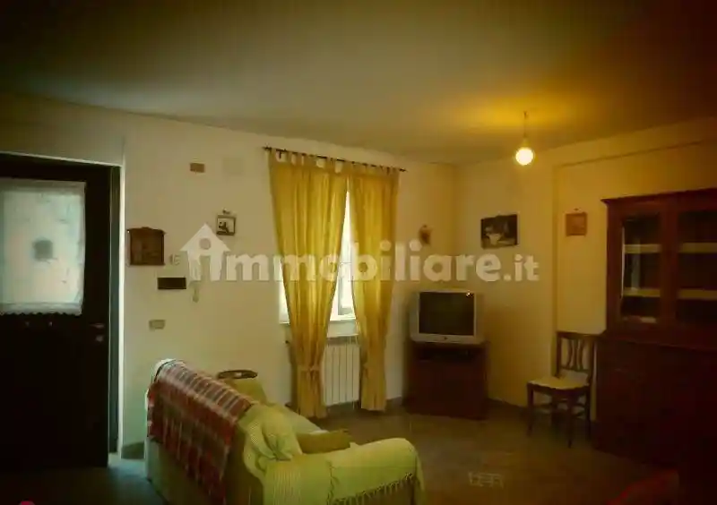 Villa a schiera via castello, Centro, Carsoli - foto 2