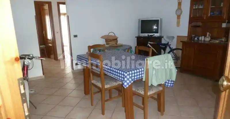 Trilocale via degli alpini 147, Centro, Carsoli - foto 4