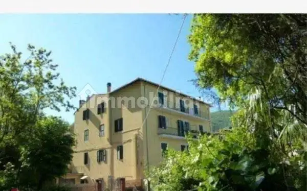 Appartamento in vendita a Pereto