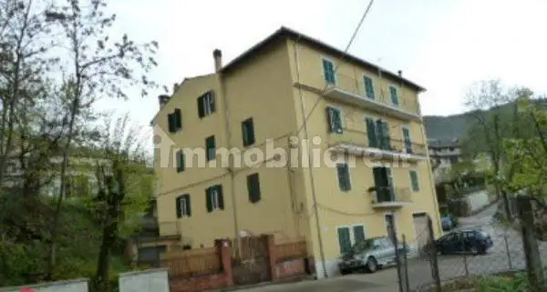 Appartamento in vendita a Pereto