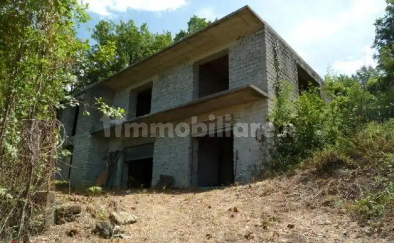 Rustico 560 m², Pereto - foto 3