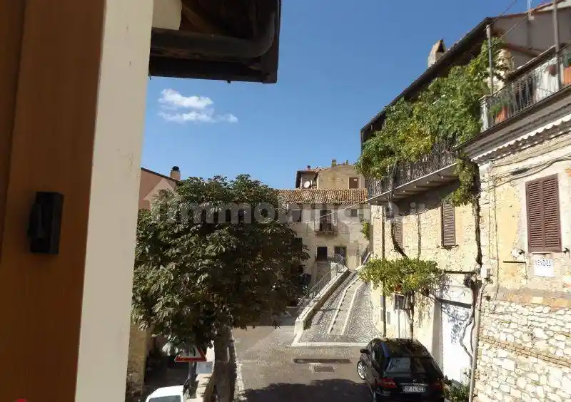 Trilocale corso Umberto I, Pereto - foto 3