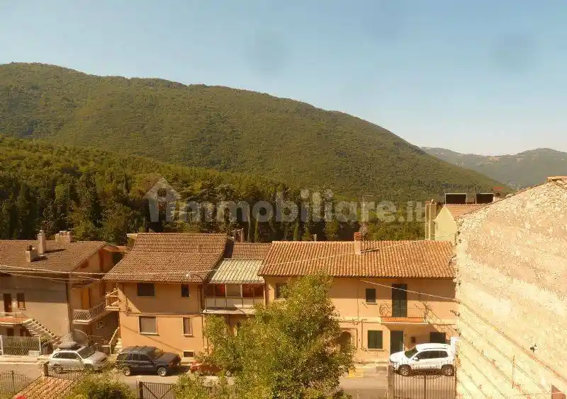 Trilocale via della fonte vecchia 9, Pereto - foto 4