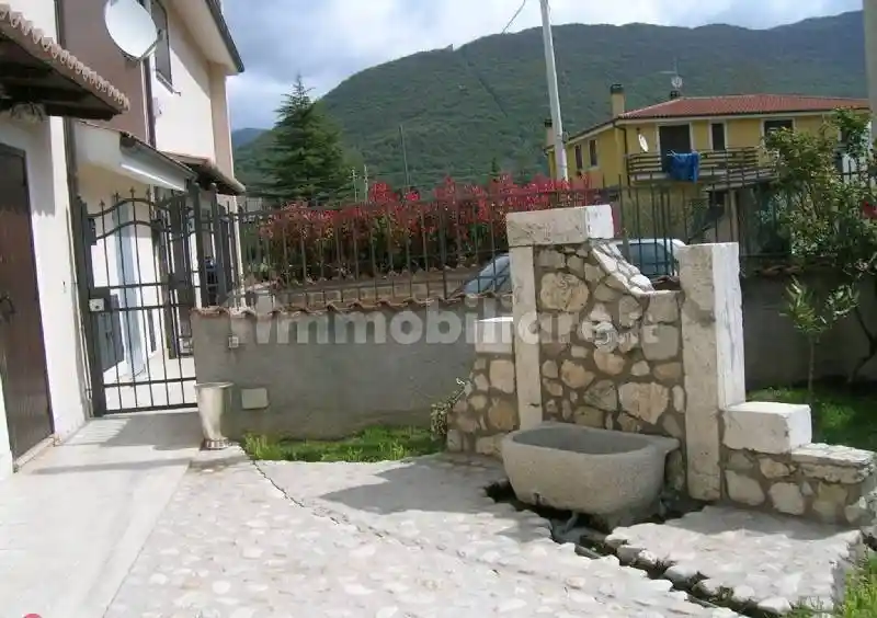 Villa a schiera strada uno, Centro, Rocca di Botte - foto 2