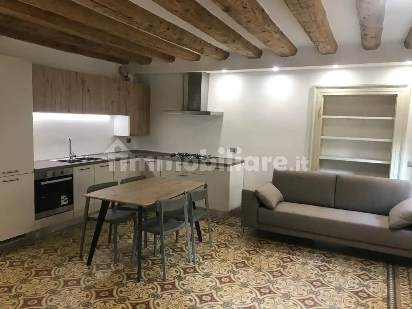 Appartamento in affitto a Verona