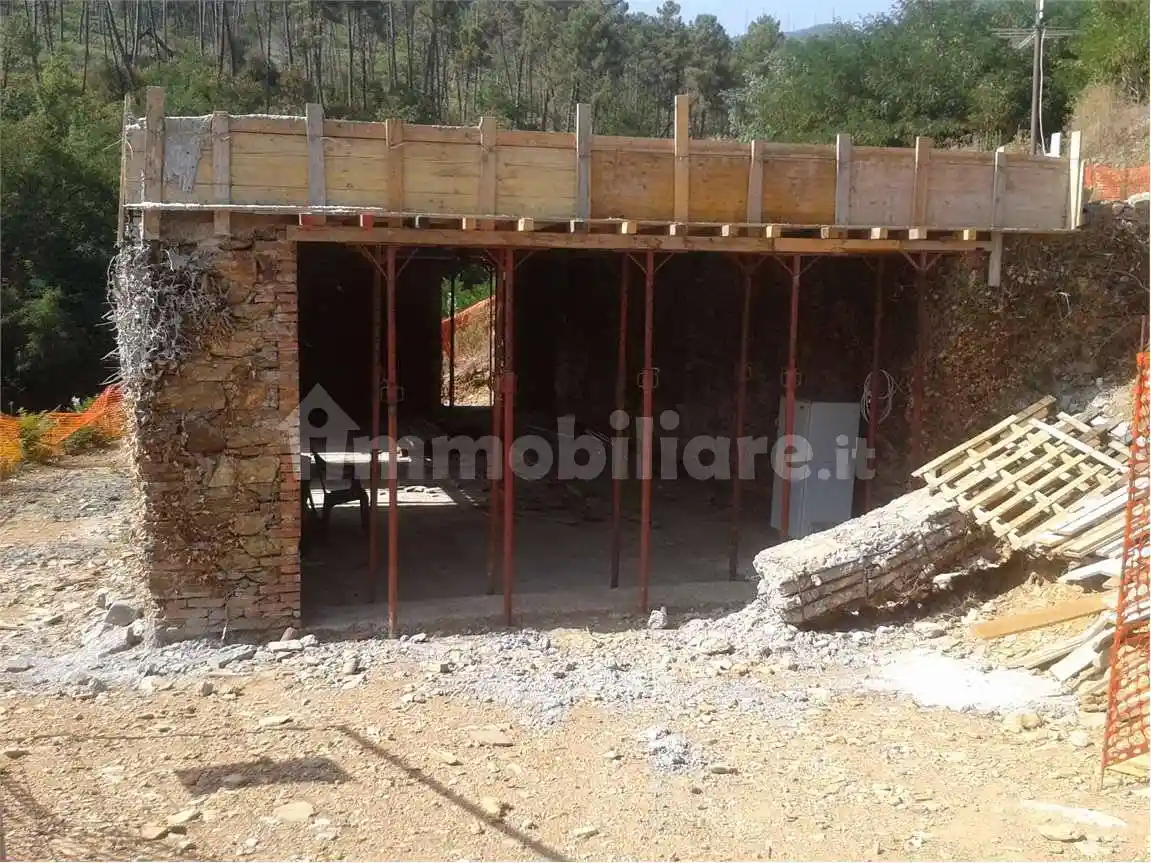 Rustico - Casale in vendita a Capannori