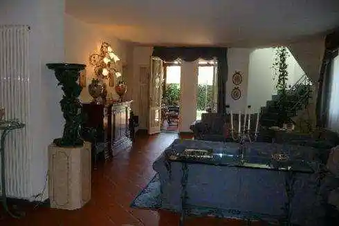 Villa in vendita a Lucca