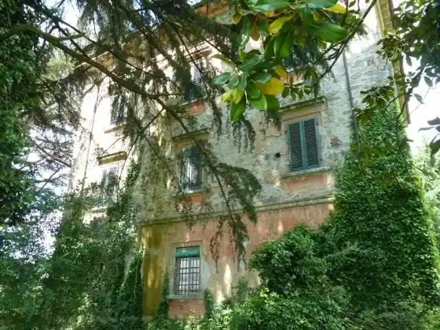Villa in vendita a Montecarlo
