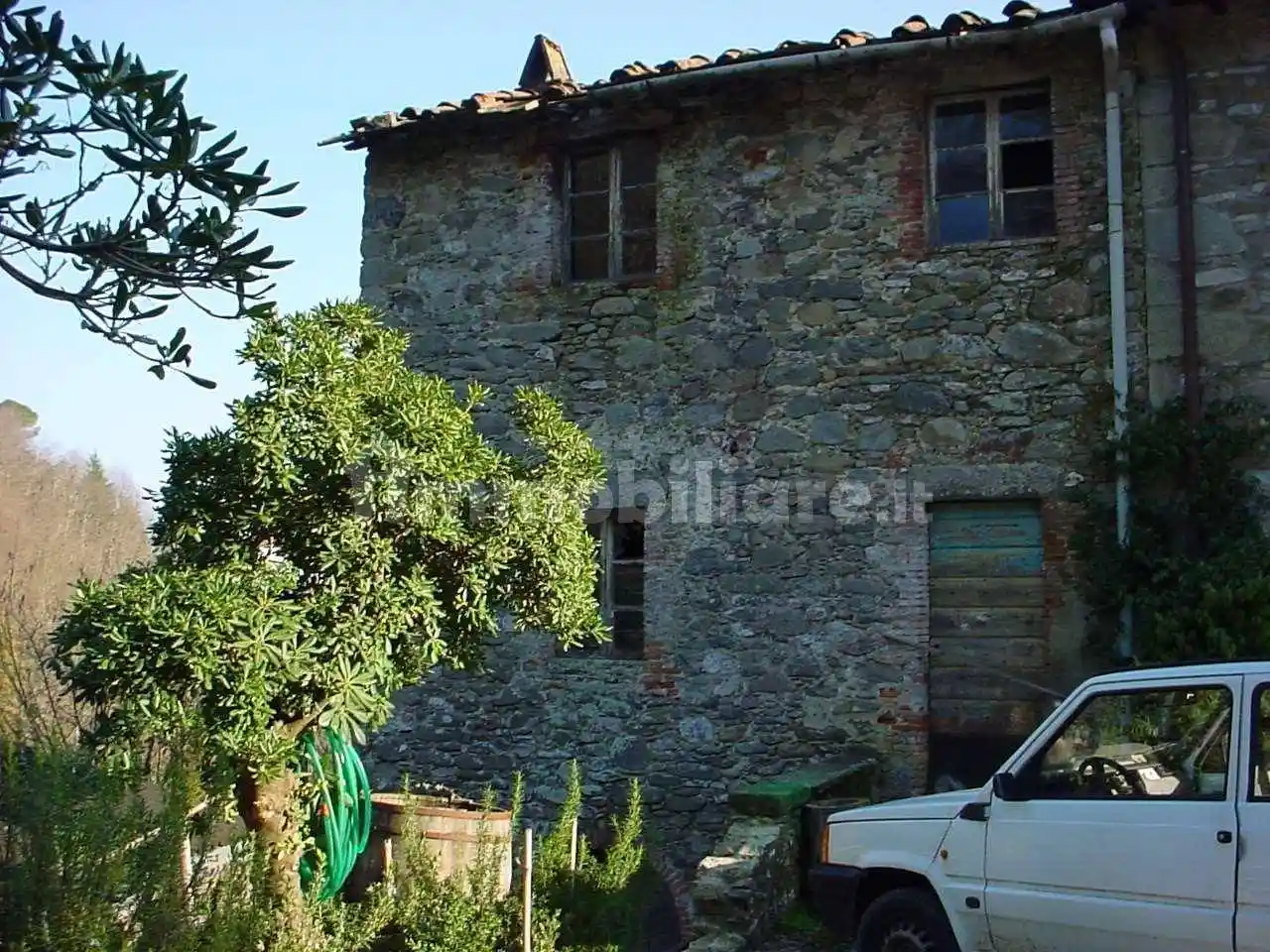 Casa indipendente in vendita a Pescaglia