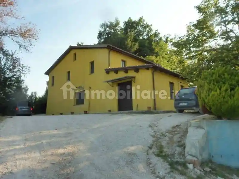 Rustico - Casale in vendita a San Ginesio