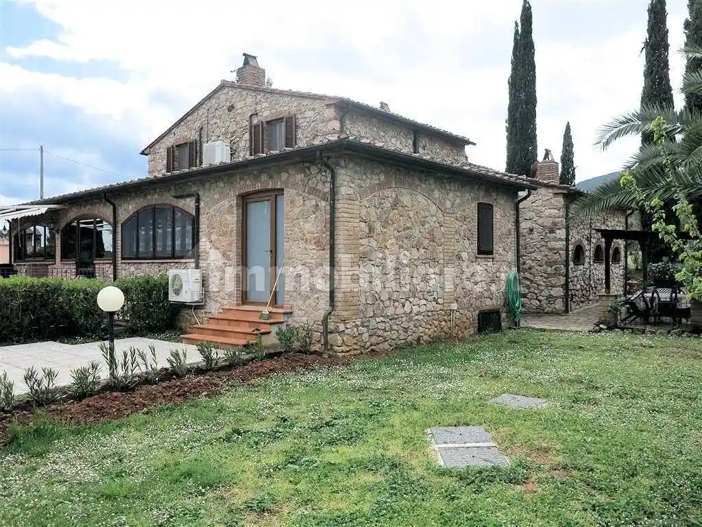 Rustico - Casale in vendita a Gavorrano