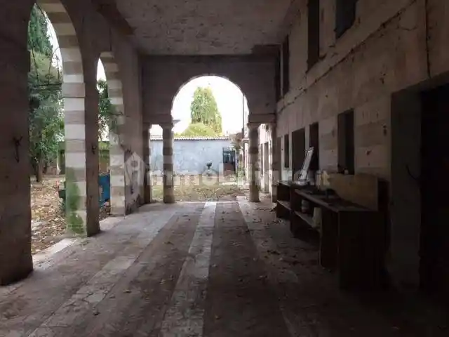 Villa in vendita a Trevignano