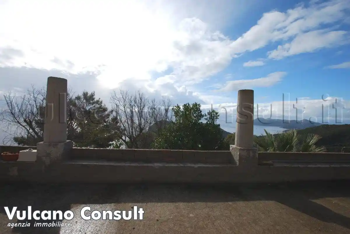 Rustico - Casale in vendita a Lipari