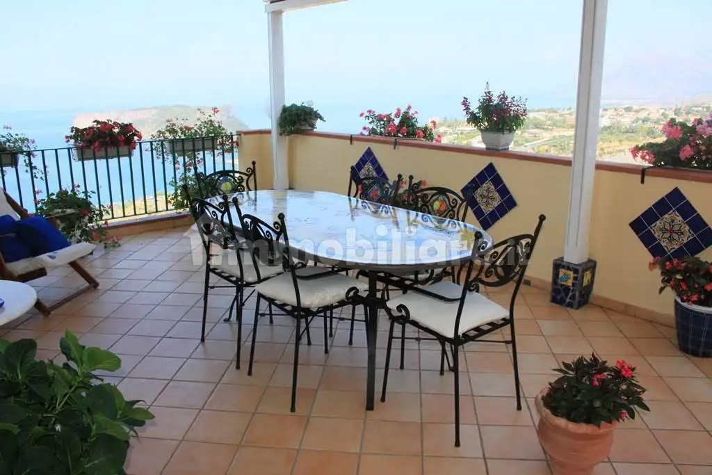 Villa in vendita a San Nicola Arcella