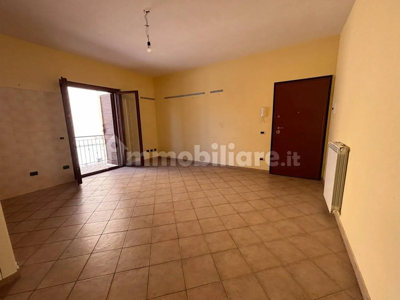 Trilocale ottimo stato, primo piano, Faleria - foto 4