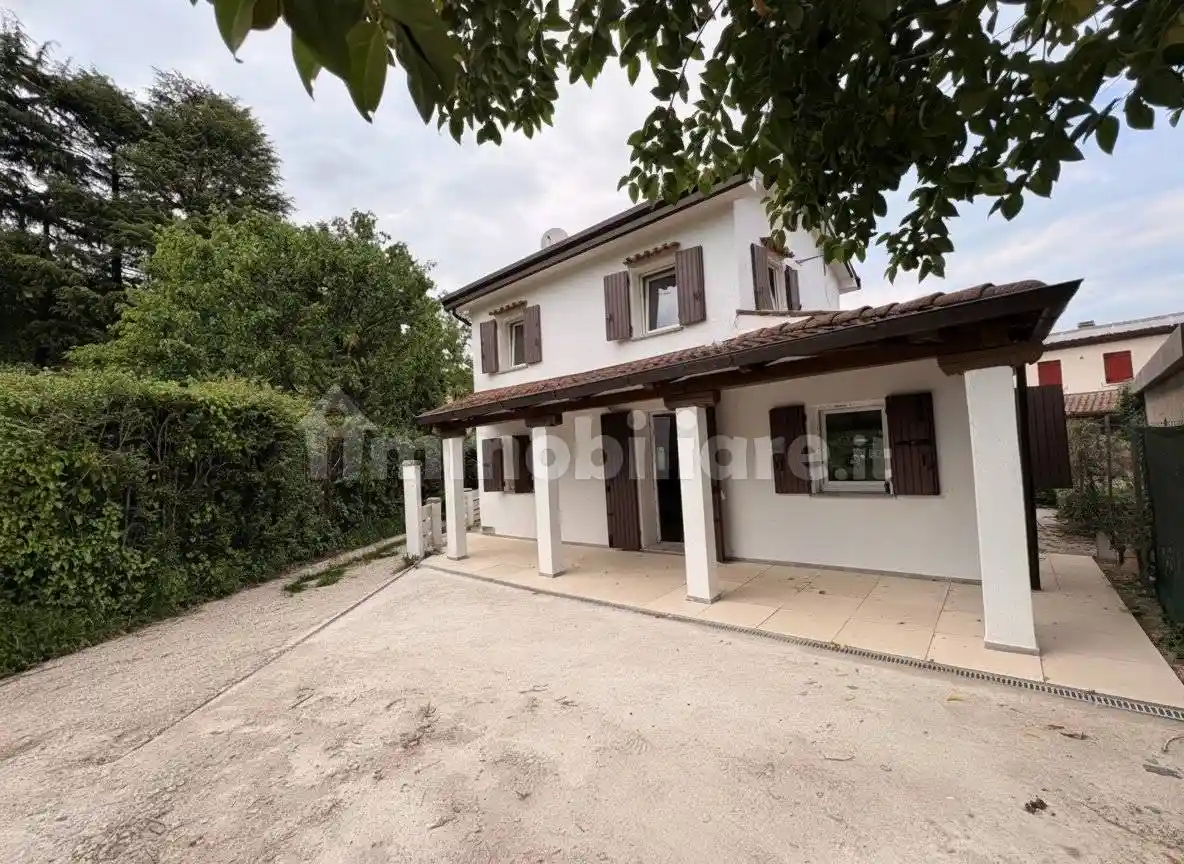 Villa in vendita a Torreglia