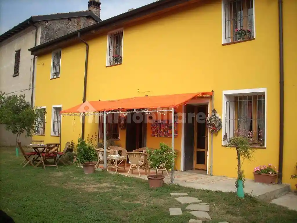 Rustico - Casale in vendita a Arena Po