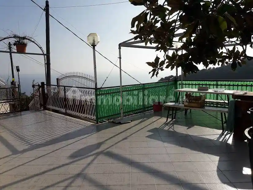 Villa in vendita a Camporosso