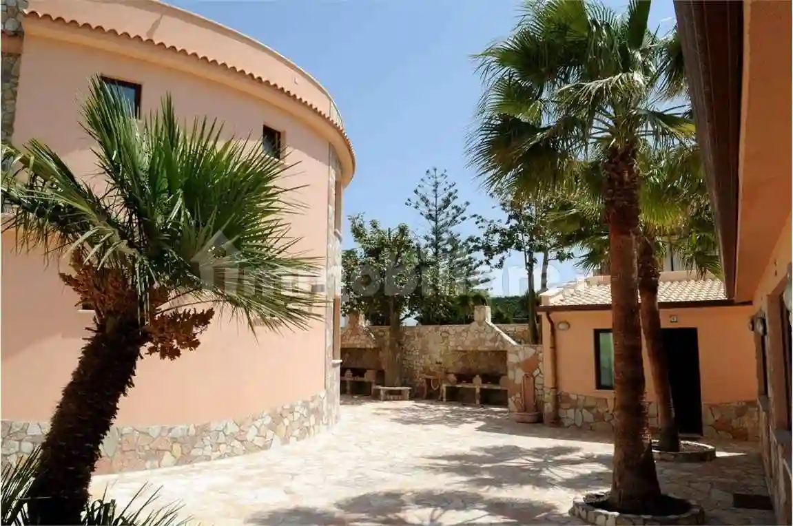 Palazzo - Edificio - foto 2