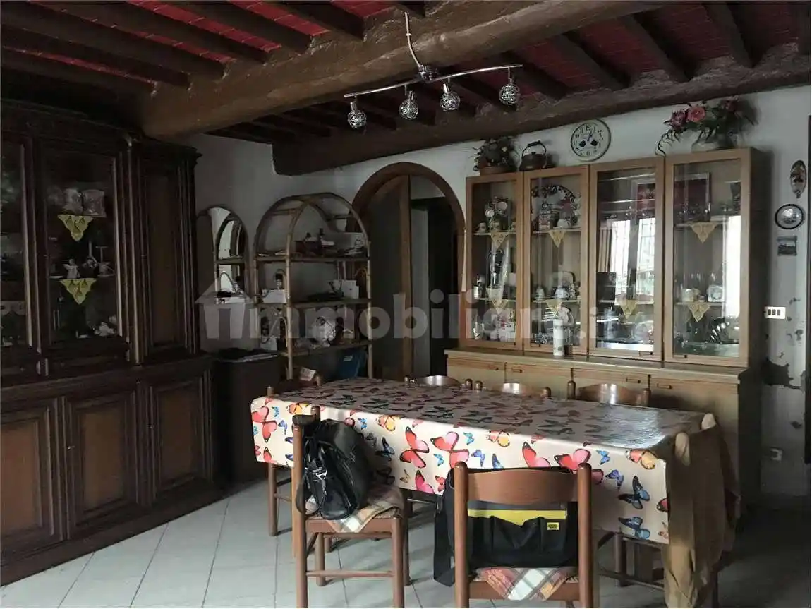 Casa indipendente in vendita a Montecarlo