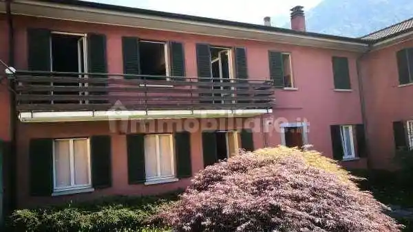 Casa indipendente in vendita a Ballabio