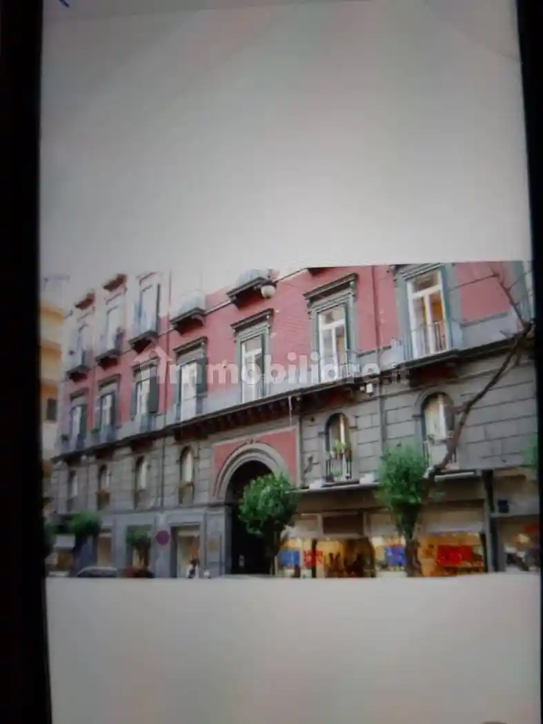 Appartamento in affitto a Napoli