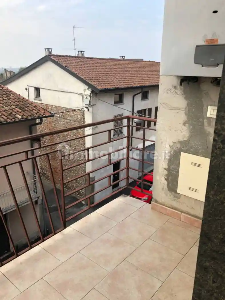 Appartamento in vendita a Urago d'Oglio