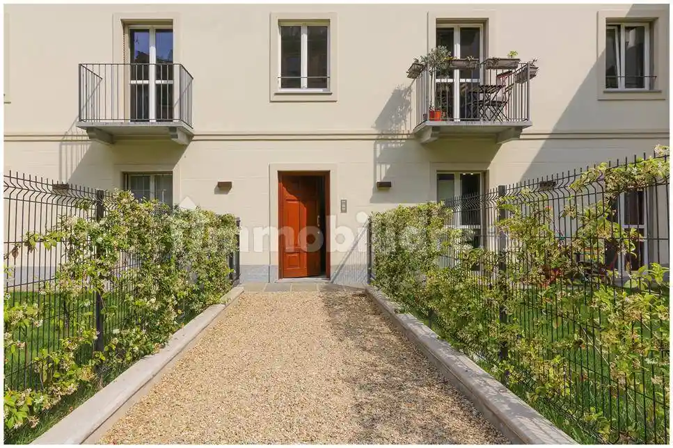 Palazzo - Edificio in vendita a Mantova