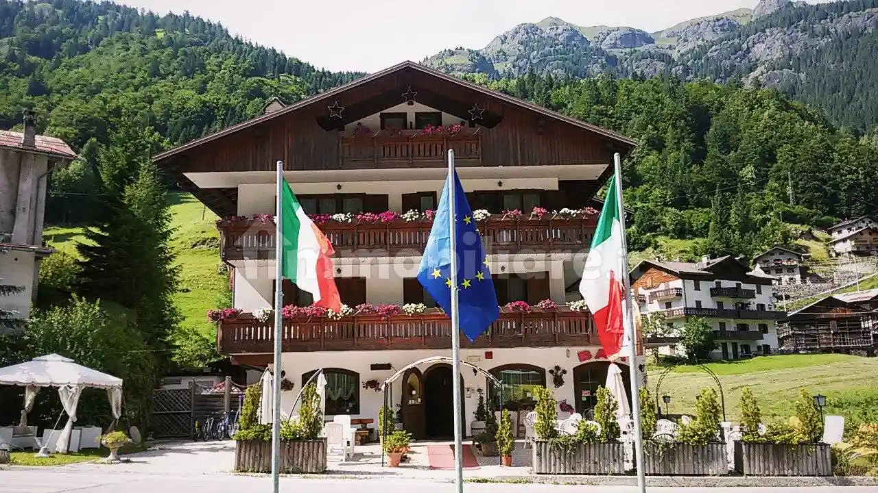 Palazzo - Edificio - foto 2