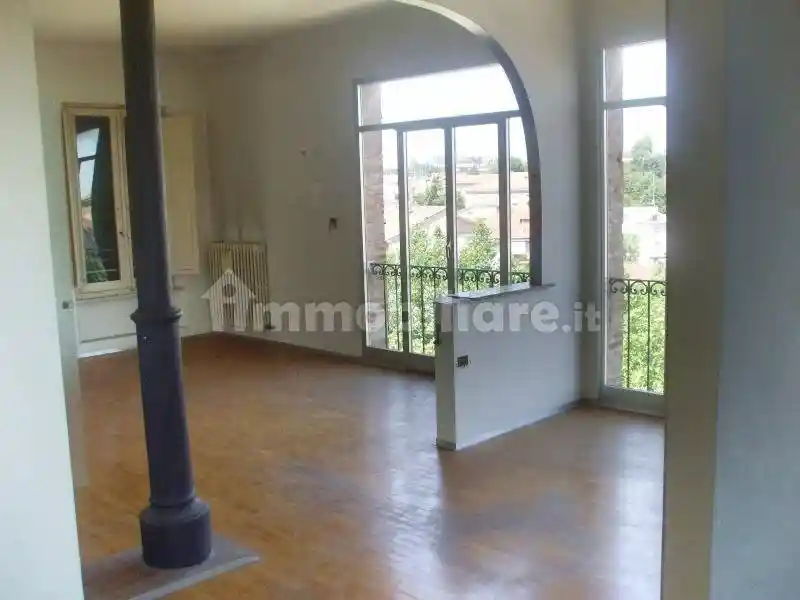 Appartamento in vendita a Jesi