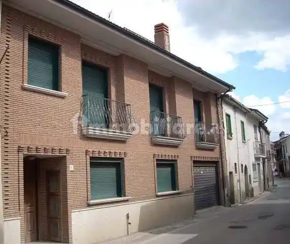 Appartamento in vendita a Paternopoli