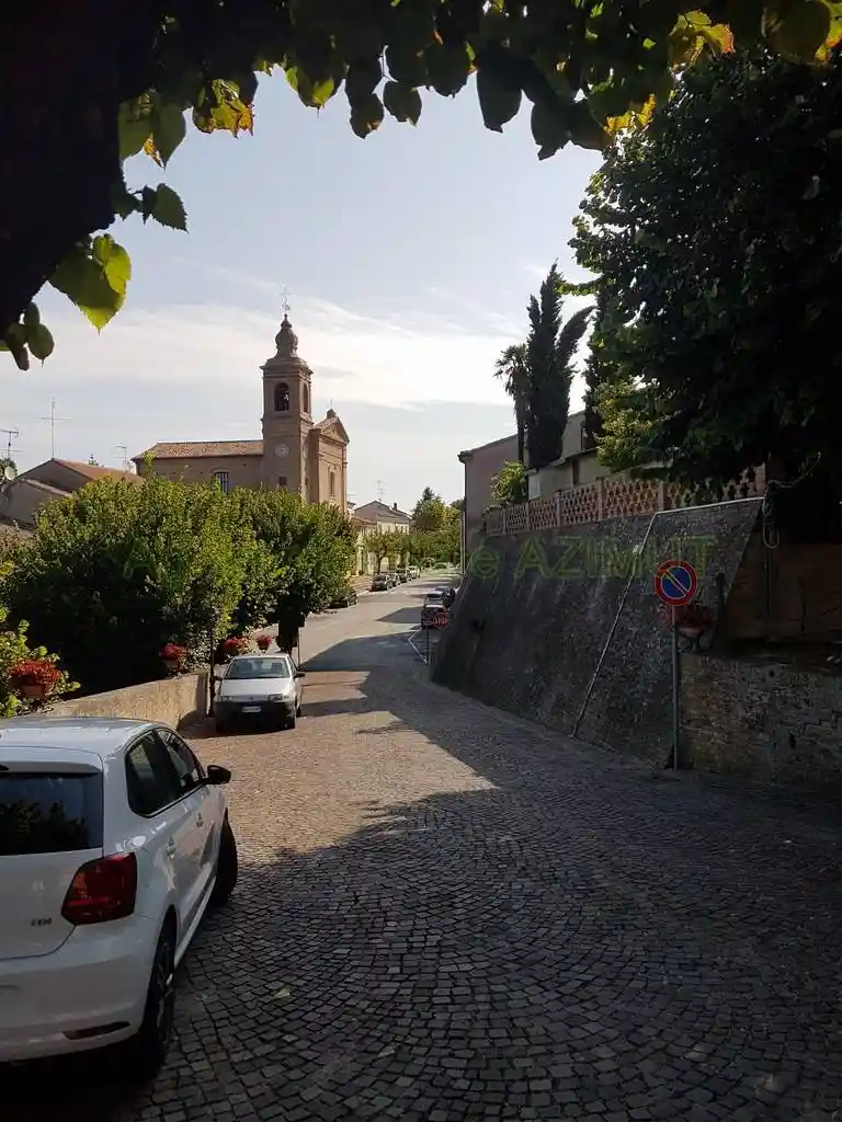 Villa in vendita a Terre Roveresche