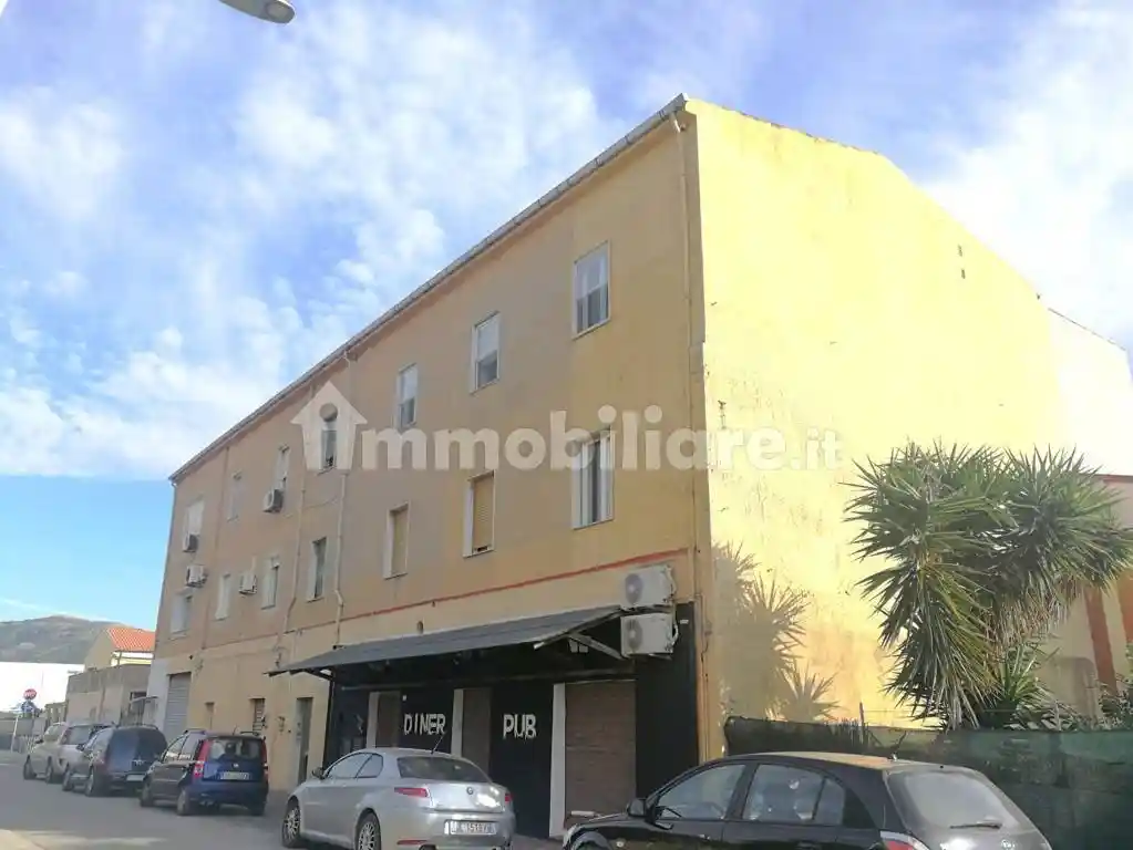 Appartamento in vendita a Carbonia