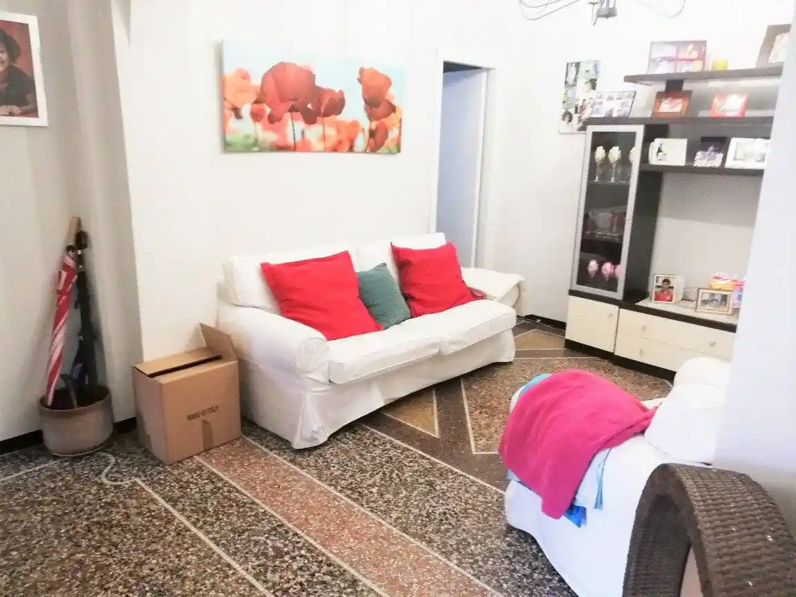 Appartamento in vendita a Genova