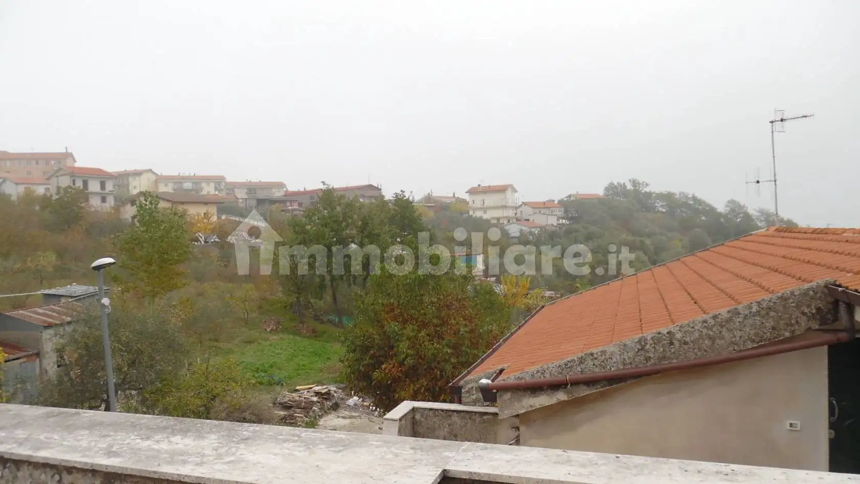 Terratetto plurifamiliare 155 m², Calabritto - foto 5