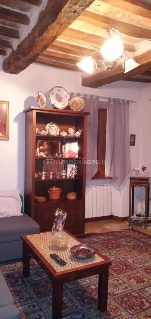 Appartamento in vendita a Genga