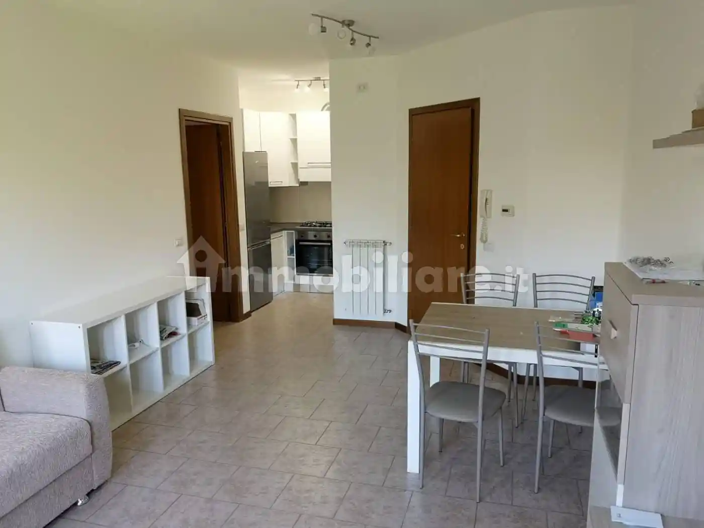 Trilocale via Alessandro Volta 49, San Carlo - San Paolo, Rho - foto 2