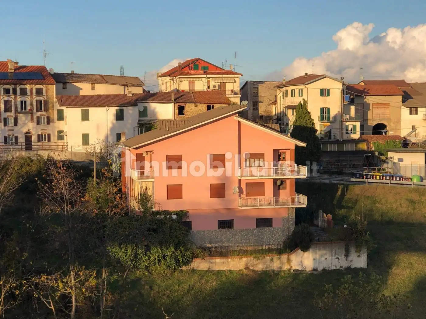 Villa in vendita a Roccavignale