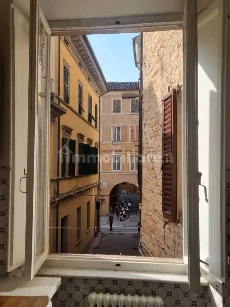 Appartamento in affitto a Jesi