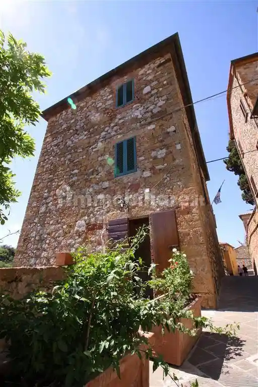 Casa indipendente in vendita a Trequanda