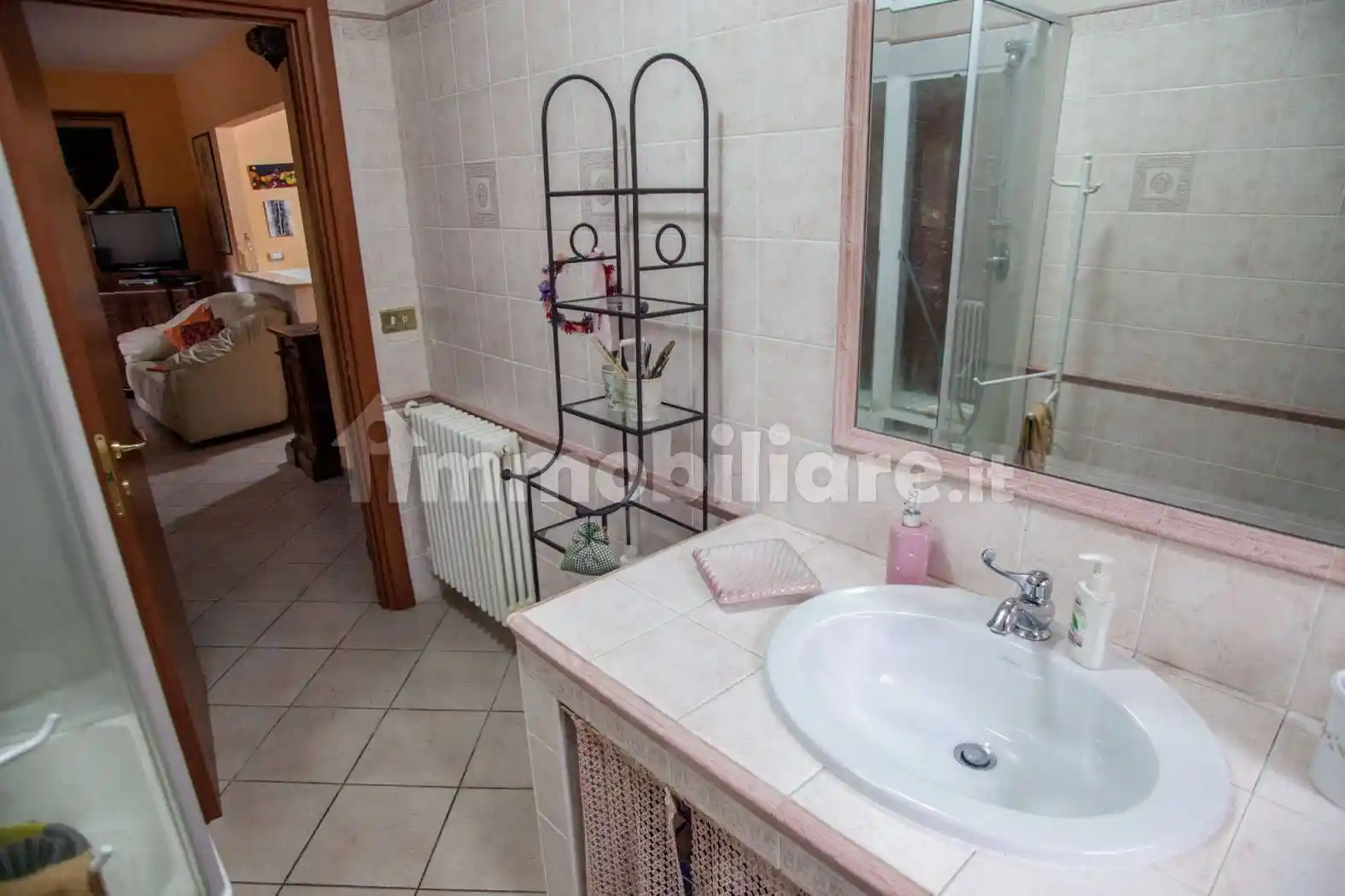 Villa bifamiliare via Variante Tiburtina Valeria 1, Centro, Tagliacozzo - foto 4