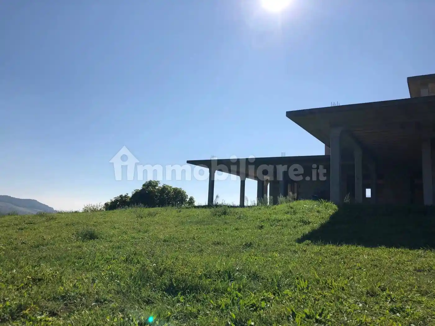 Villa in vendita a Castignano