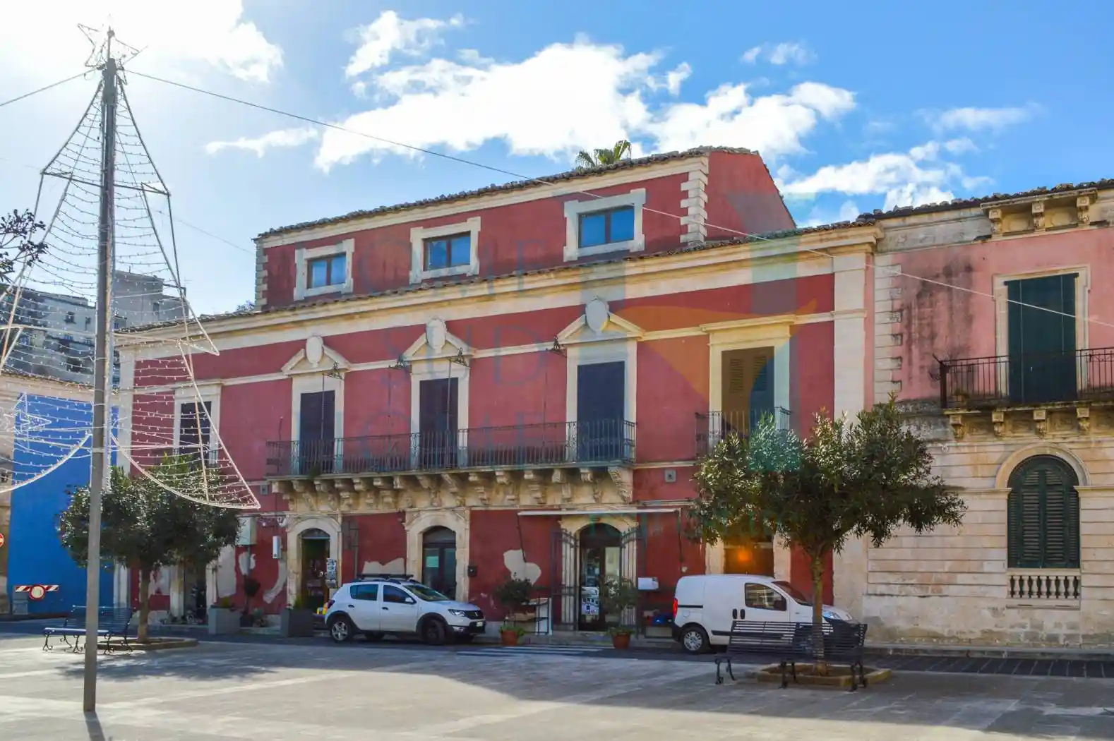 Palazzo - Edificio in vendita a Palazzolo Acreide