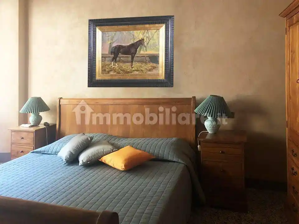 Appartamento in vendita a Castell'Azzara