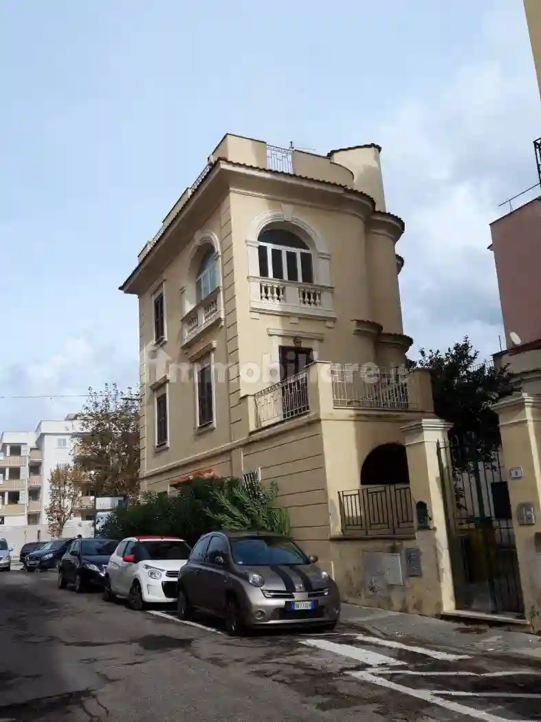 Palazzo - Edificio - foto 2