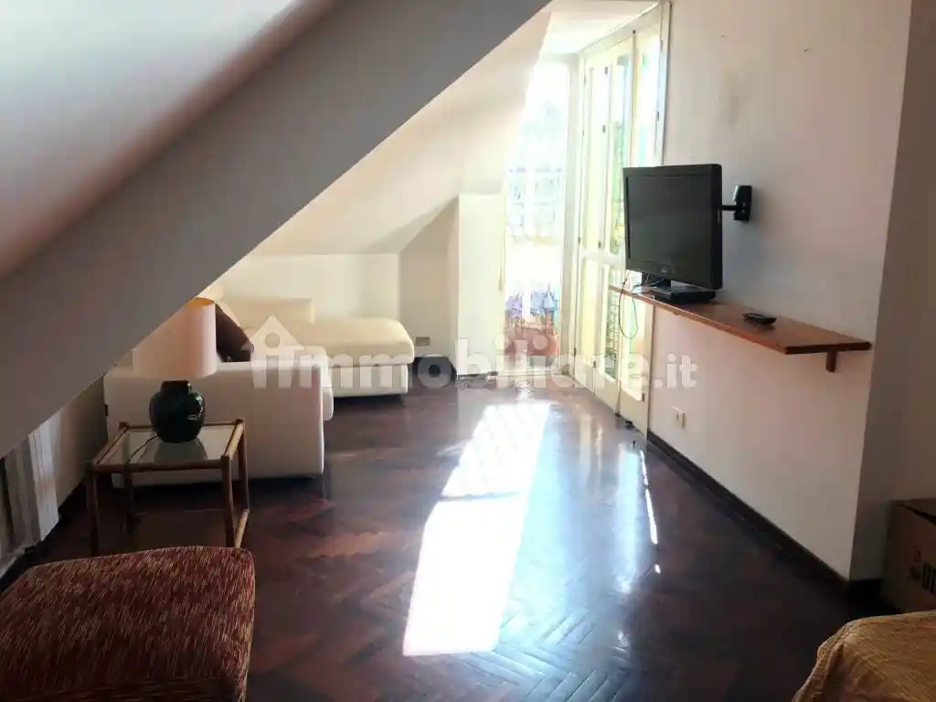 Attico - Mansarda in affitto a Palermo