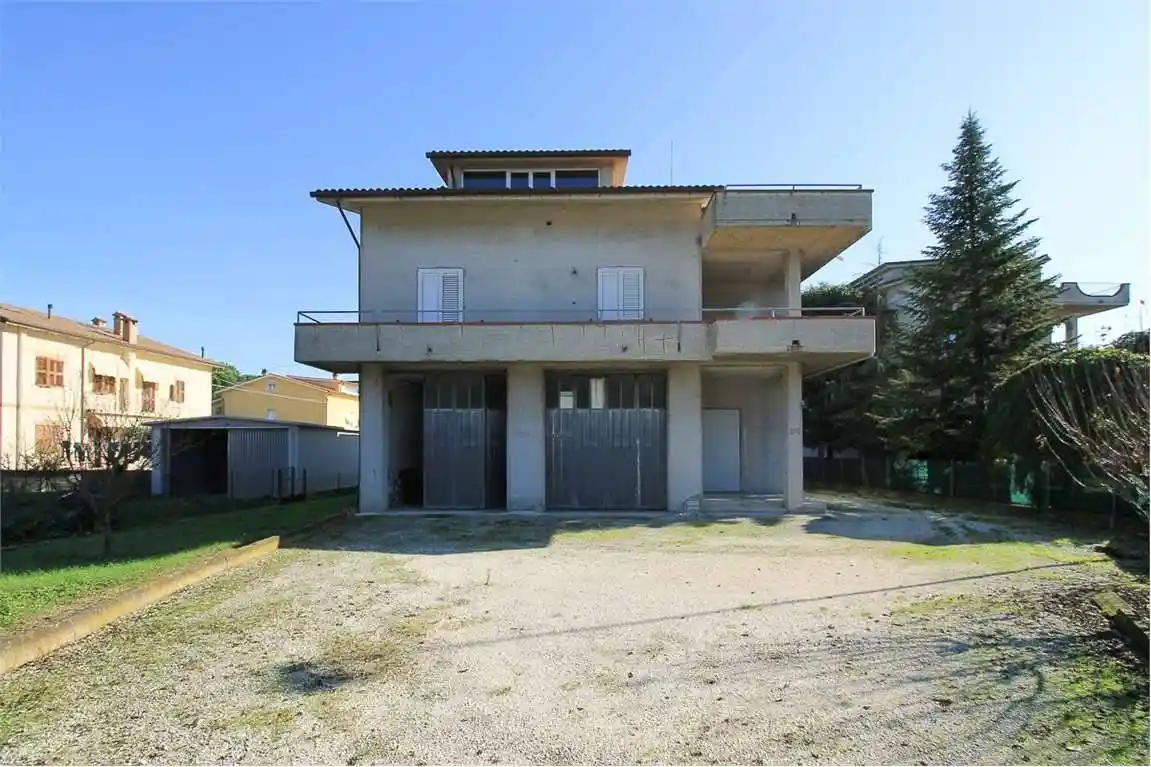 Casa indipendente in vendita a Osimo