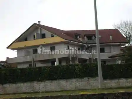 Appartamento in vendita a Patrica