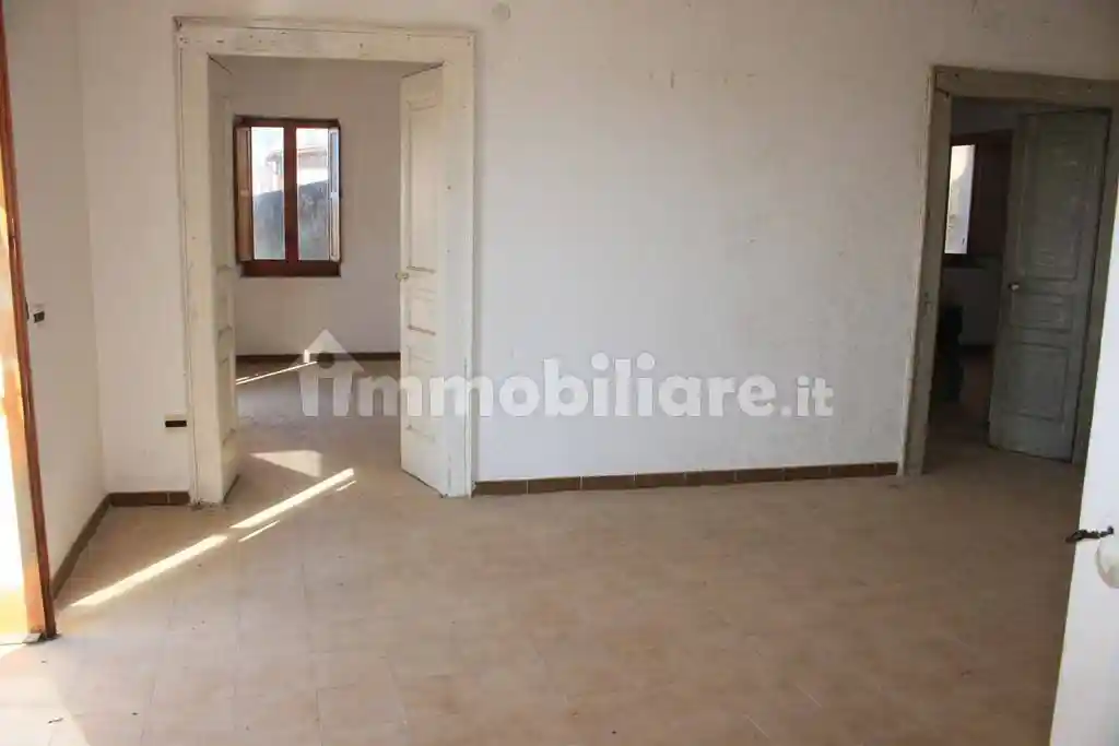 Quadrilocale via Roma, Centro, Maierà - foto 3