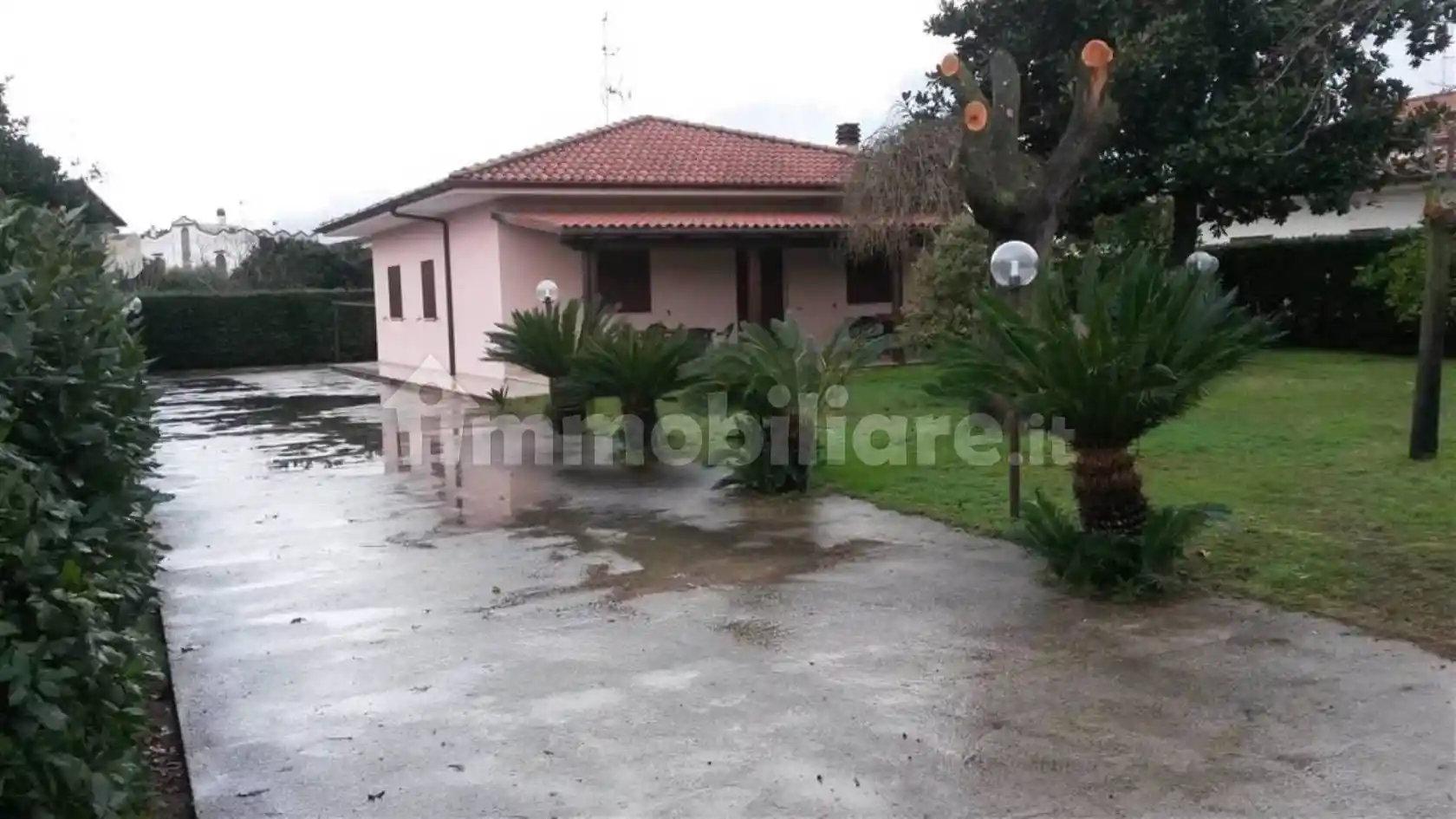 Villa in vendita a Fondi